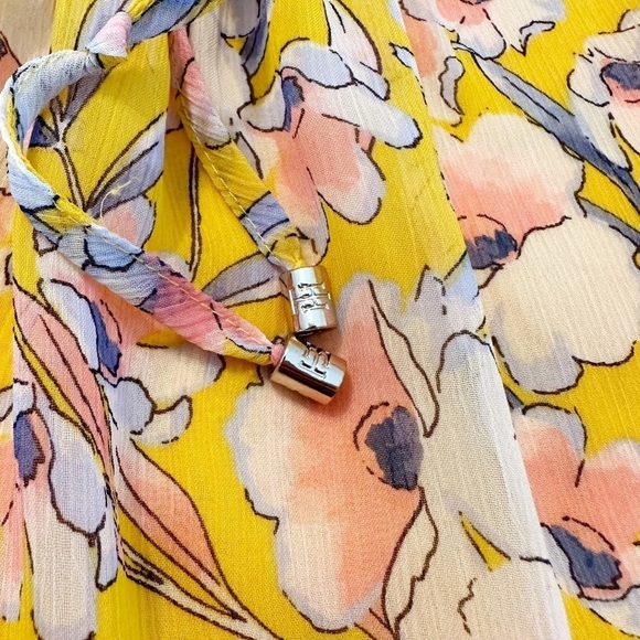 Tommy Hilfiger Pin Tuck Yellow Floral Blouse - Medium - Picture 10 of 16